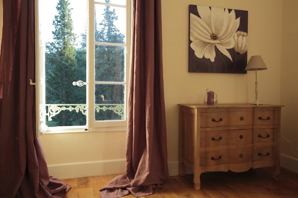 La Maison R Bed and Breakfast Pignans Rum bild