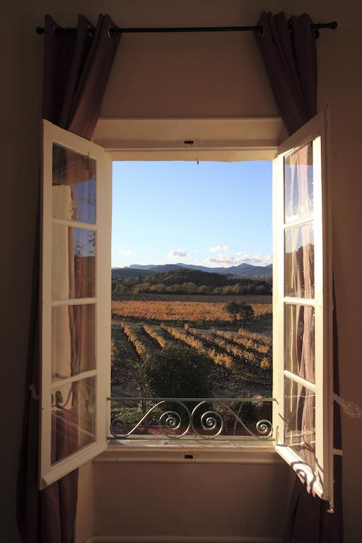 La Maison R Bed and Breakfast Pignans Rum bild